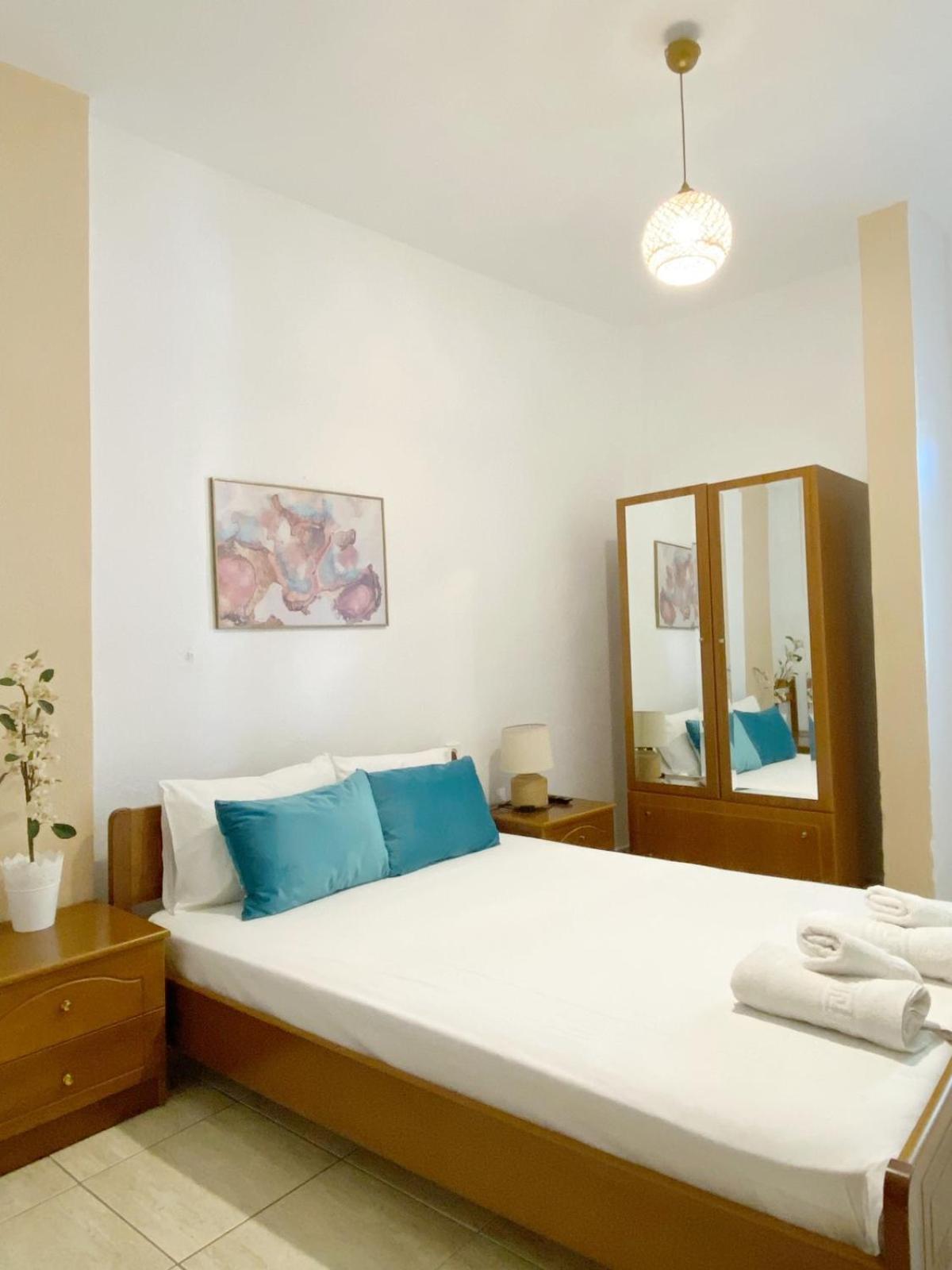 Delia Apartments Pefkochori Esterno foto